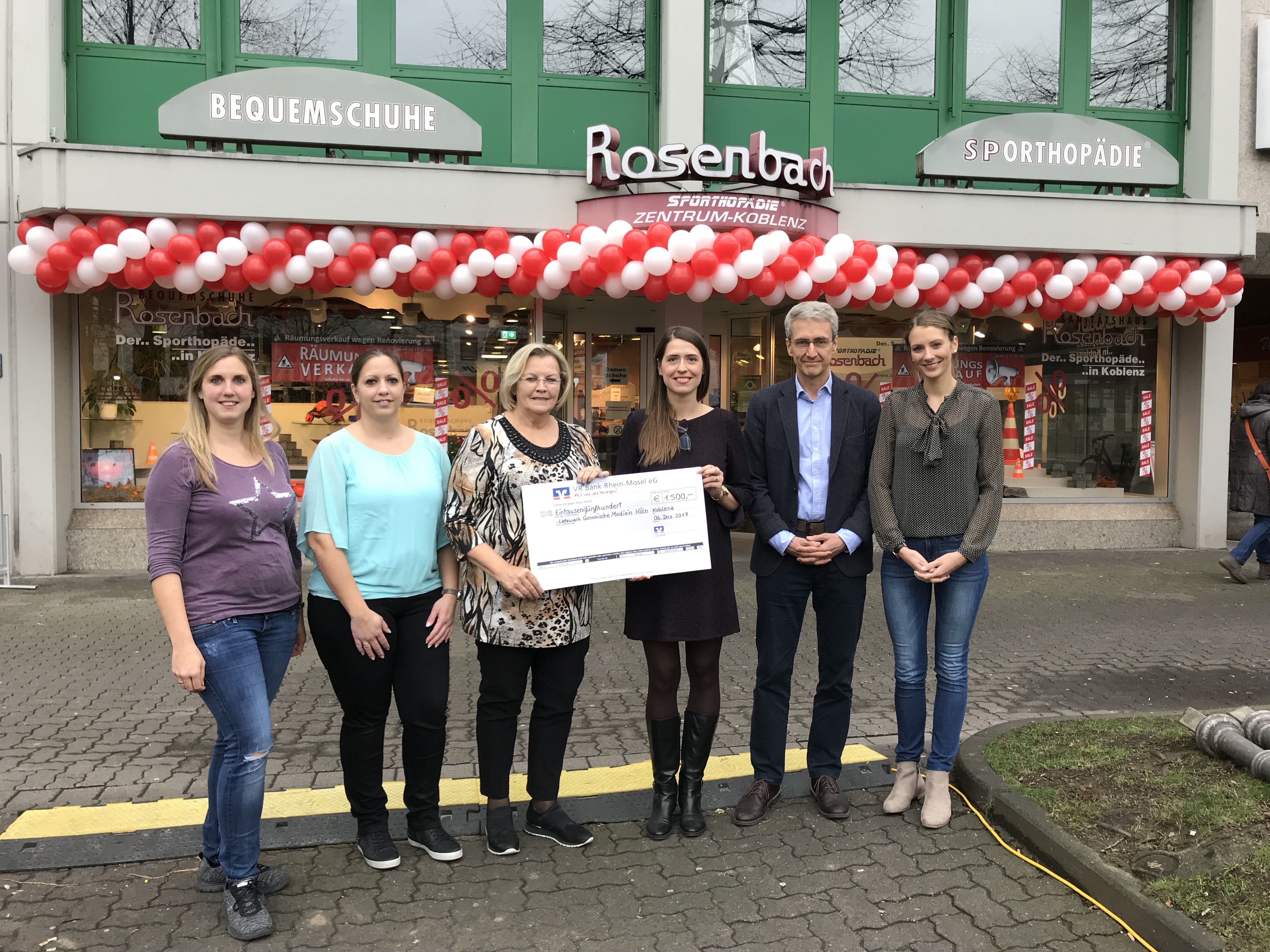 v.l.n.r.: Anja Debernitz, Kathrin Rosenbach,Gisela Rosenbach, Anna Kron, Prof. Jürgen Wolf, Juliane Süptitz 